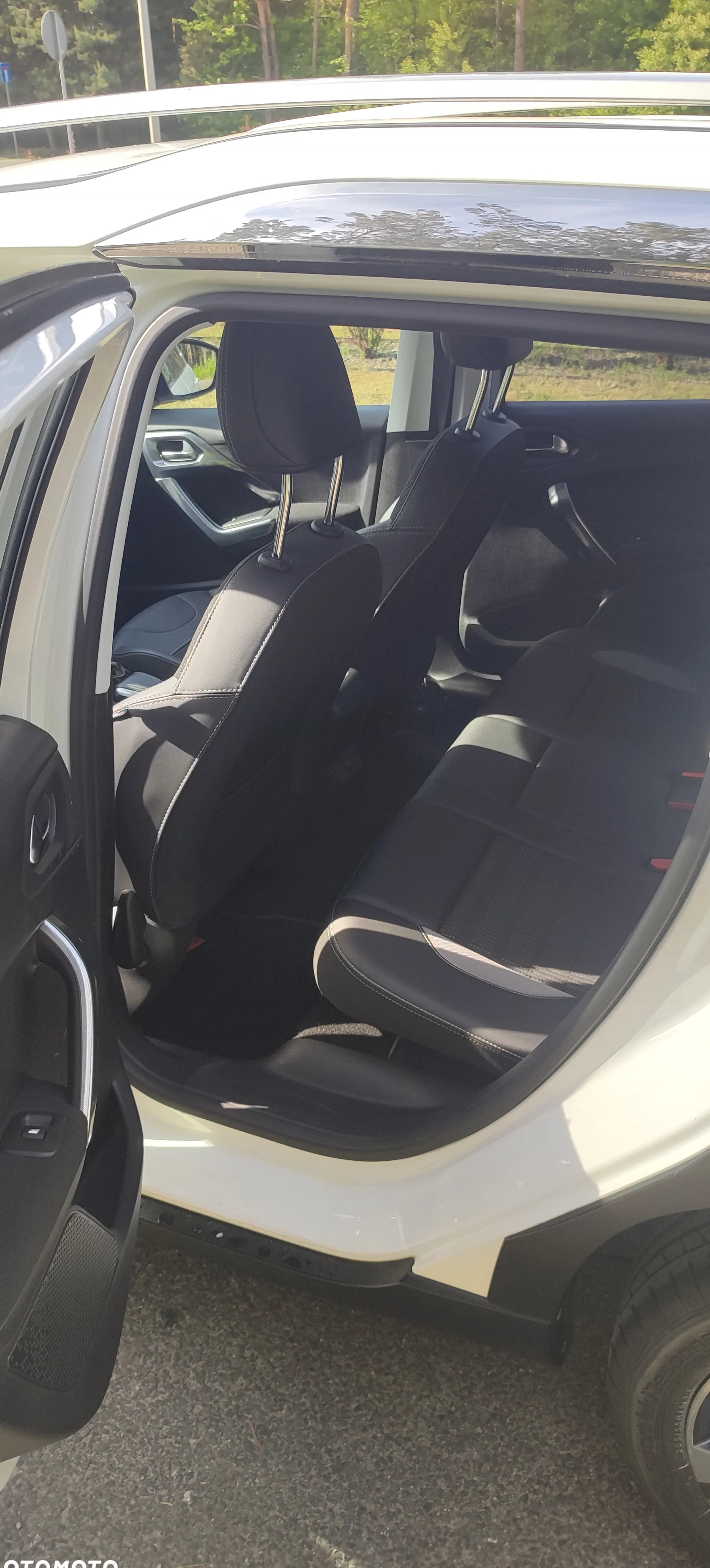 Peugeot 2008 cena 46900 przebieg: 171250, rok produkcji 2018 z Zawiercie małe 254